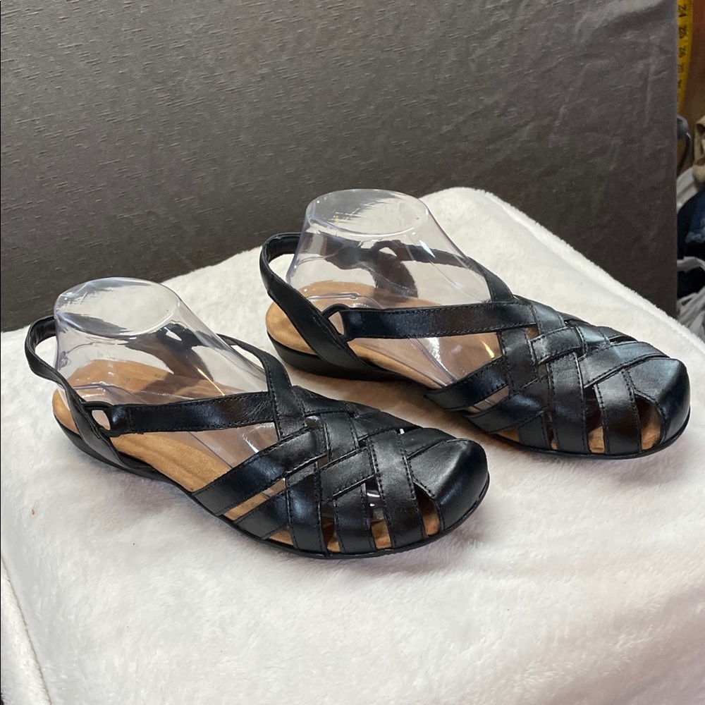 Earth Berri Black Woven Leather Sandals